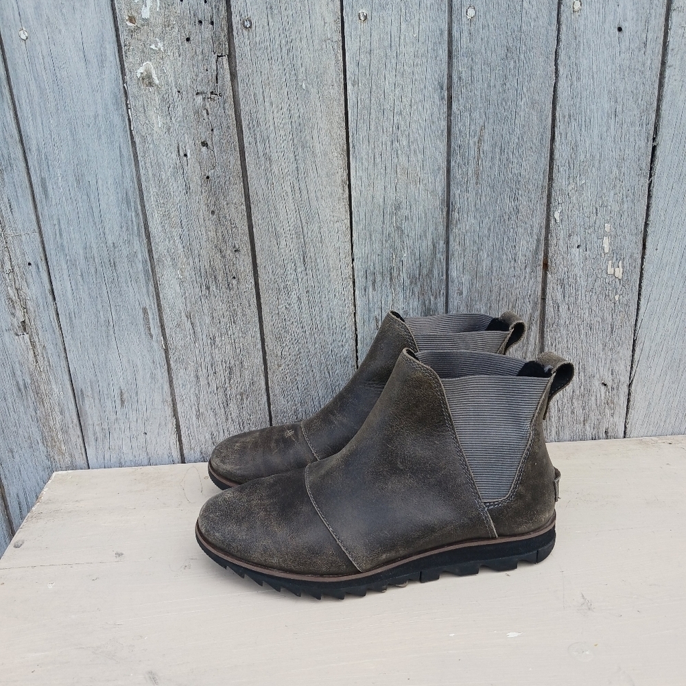 Sorel Harlow Waterproof Chelsea‎ Boot Grey Leather Pull On Waterproof Women Sz 7